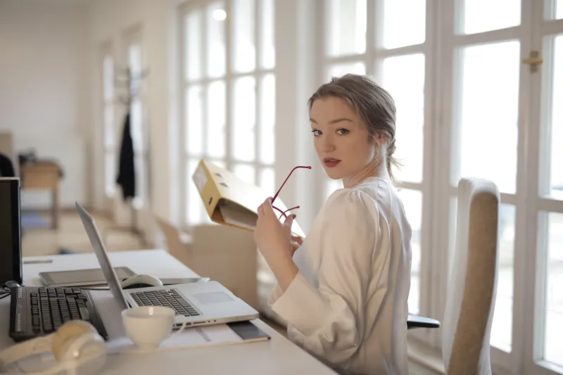 You Know More Than You Think You Do — So Why Won't Your Brain Believe It?